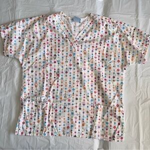 Woman’s Scrub Top